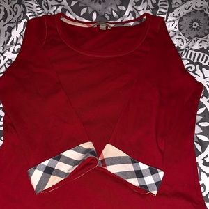 Classic Burberry Long Sleeve Tee🤩
Size XL